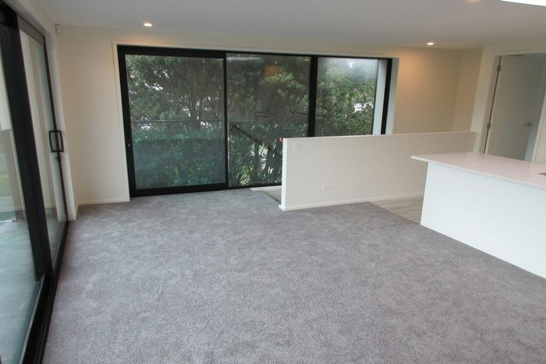 Photo of property in 7/2 Matatua Road, Raumati Beach, Paraparaumu, 5032