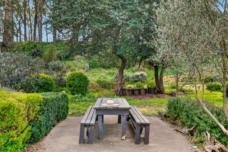 Photo of property in 992 Dartmoor Road, Puketapu, Napier, 4186