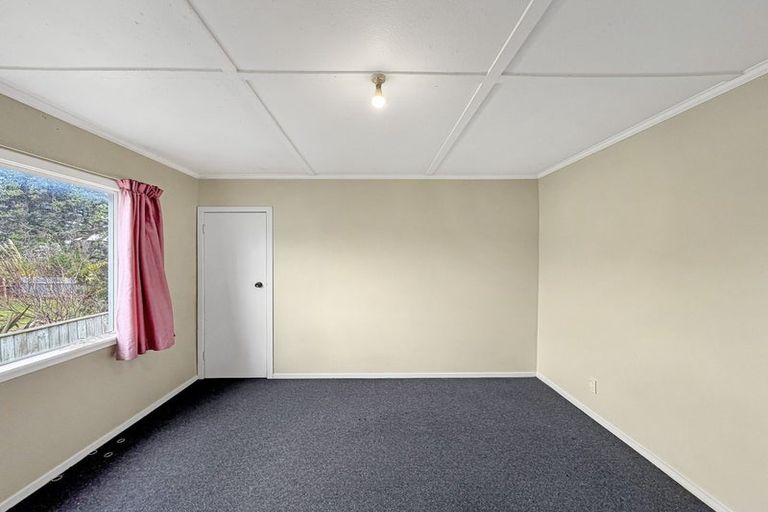 Photo of property in 45 Karaka Street, Castlecliff, Whanganui, 4501