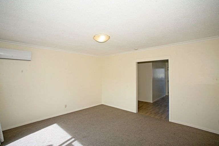 Photo of property in 3/12 Peer Street, Upper Riccarton, Christchurch, 8041
