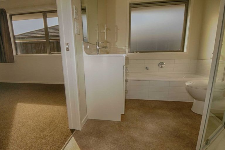 Photo of property in 57 Farnborough Way, Rolleston, 7615