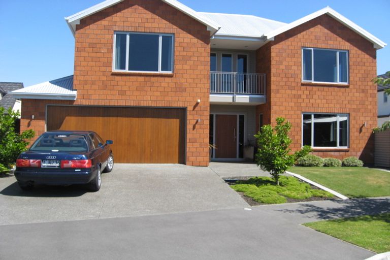 Photo of property in 34 Birkdale Drive, Shirley, Christchurch, 8061