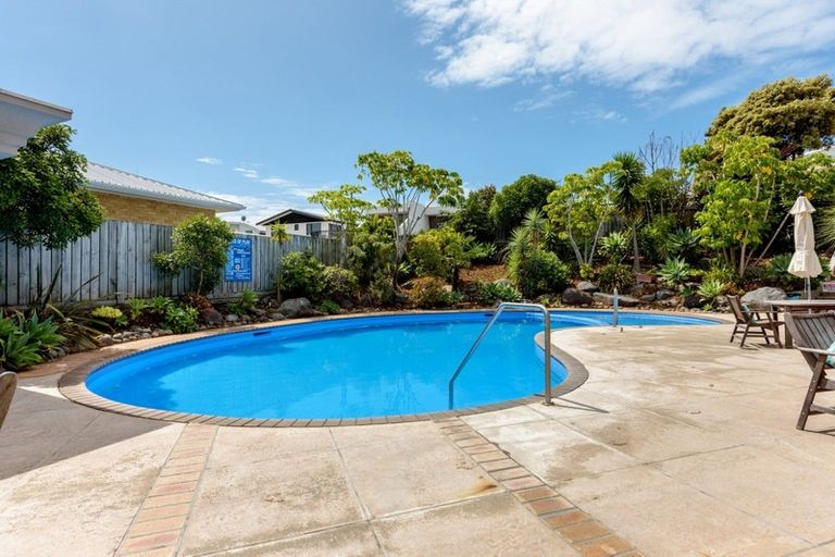 Photo of property in 102/178 Marine Parade, Mount Maunganui, 3116
