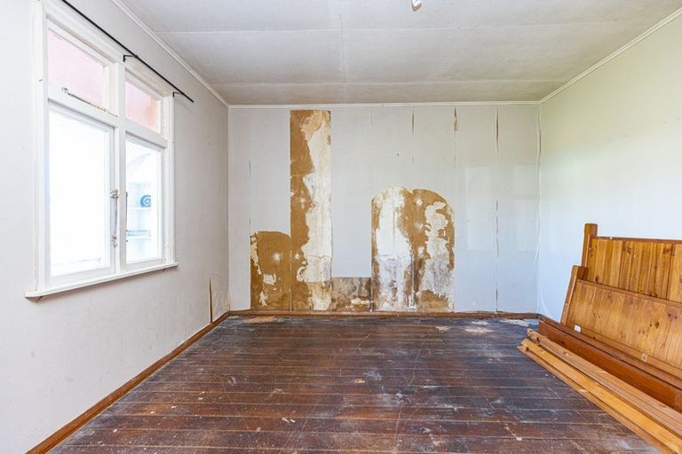 Photo of property in 160 Puriri Street, Castlecliff, Whanganui, 4501