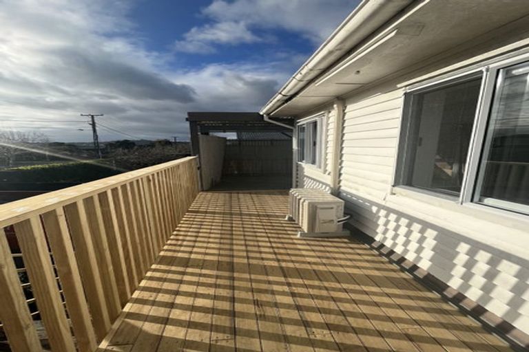 Photo of property in 27 Seaforth Avenue, Mangere Bridge, Auckland, 2022