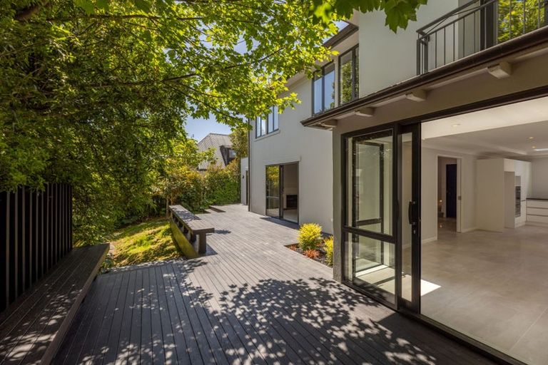 Photo of property in 31 Mcdougall Avenue, St Albans, Christchurch, 8014