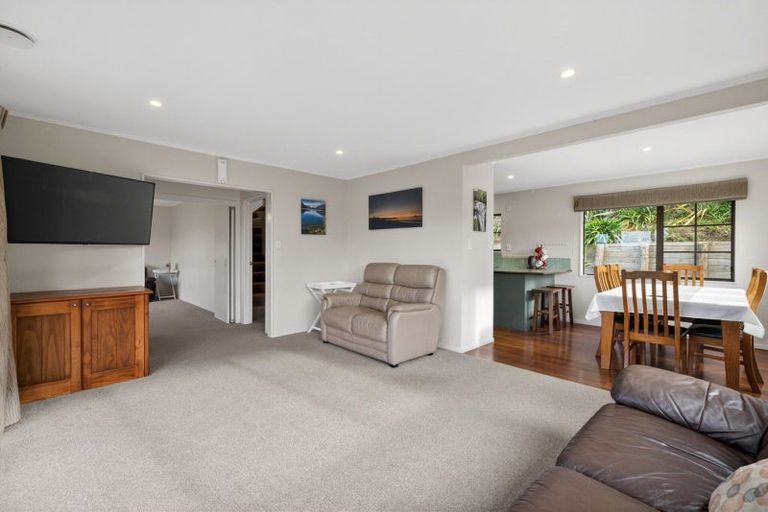 Photo of property in 13 Coach Drive, Otumoetai, Tauranga, 3110