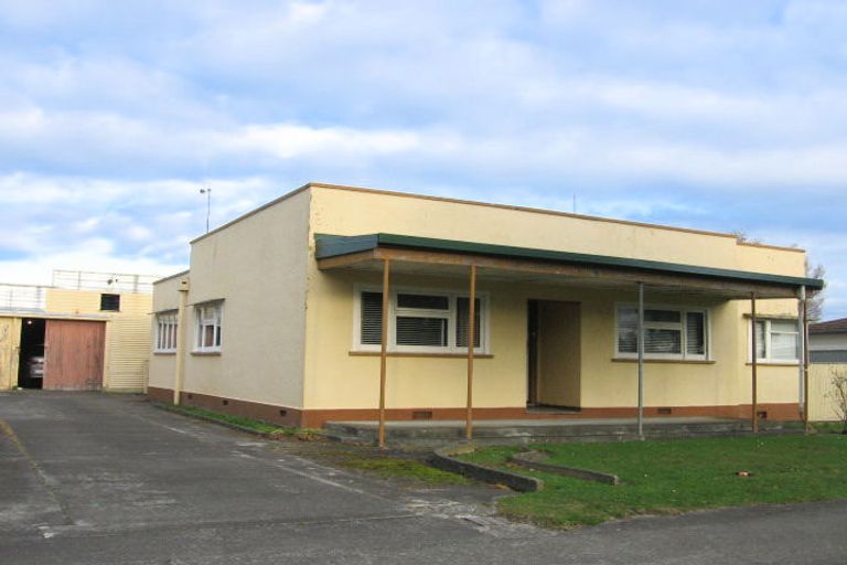 Photo of property in 16 Mcgregor Street, Milson, Palmerston North, 4414
