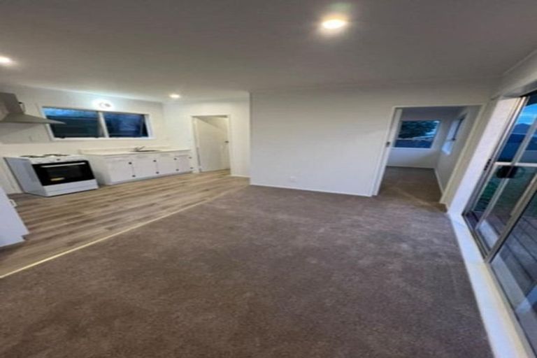 Photo of property in 40 Grove Road, Papakura, 2110