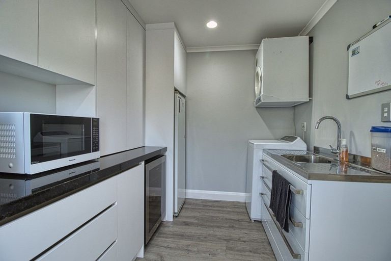 Photo of property in 4 Kingsgate Close, Havelock North, 4130