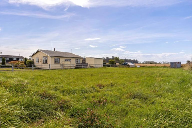 Photo of property in 447 Kainga Road, Brooklands, Christchurch, 8083