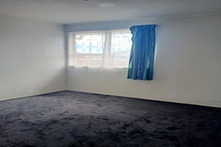 Photo of property in 30 Zelda Avenue, Clover Park, Auckland, 2023