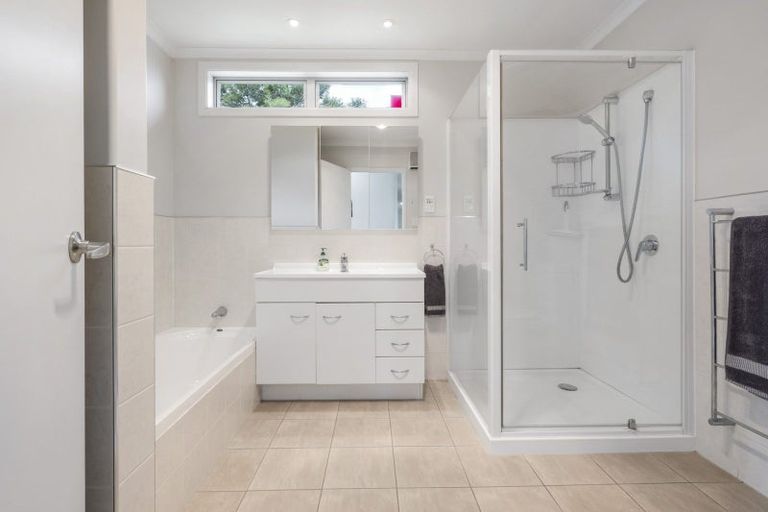 Photo of property in 18 Taratoa Street, Parkvale, Tauranga, 3112