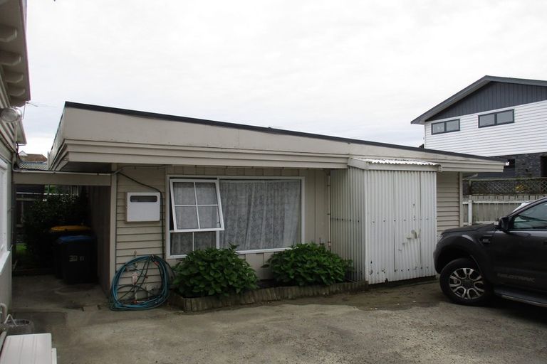 Photo of property in 30 Mana Esplanade, Paremata, Porirua, 5026