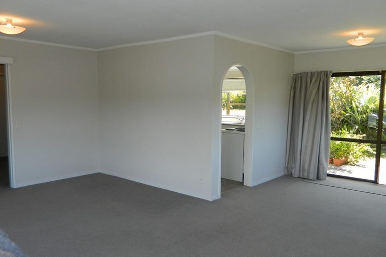 Photo of property in 5a Vella Street, Titahi Bay, Porirua, 5022