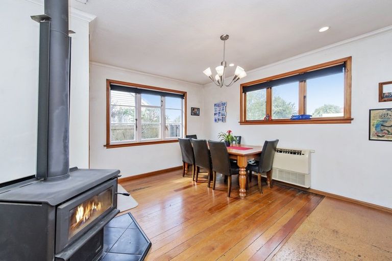 Photo of property in 30 Selwyn Street, Leeston, 7632