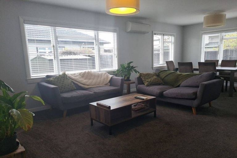 Photo of property in 64 Grants Road, Papanui, Christchurch, 8053