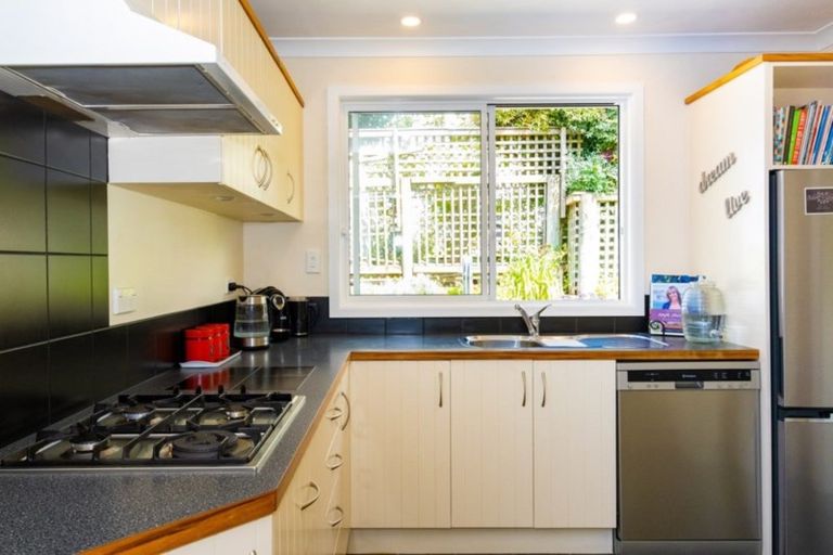 Photo of property in 18a Simla Avenue, Havelock North, 4130