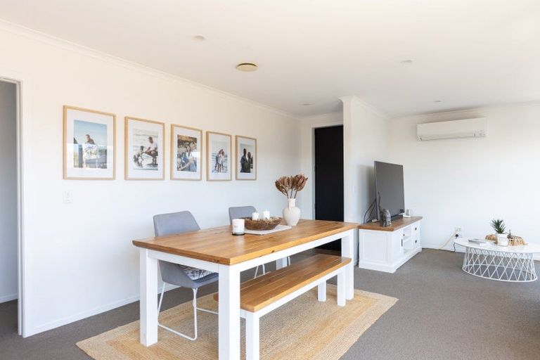 Photo of property in 17 Jersey Place, Bell Block, New Plymouth, 4312