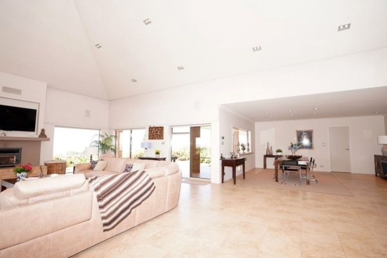 Photo of property in 978 Cove Road, Waipu, 0582