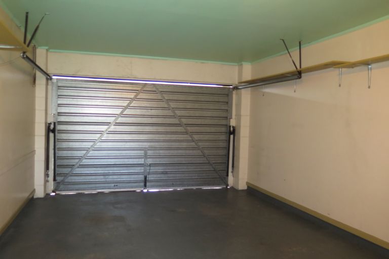 Photo of property in 2/345 Church Street, West End, Timaru, 7910