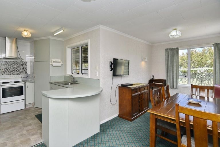 Photo of property in 3 Niagara Street, Wainoni, Christchurch, 8061