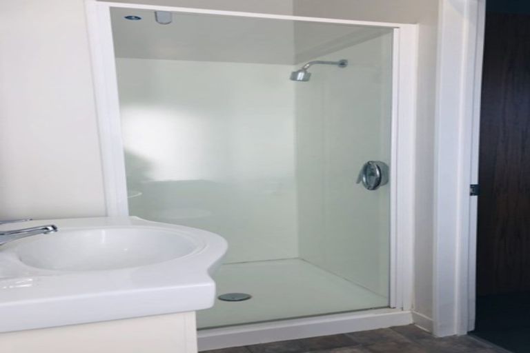 Photo of property in 42a Maxwell Street, Riccarton, Christchurch, 8041