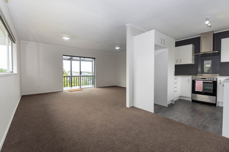 Photo of property in 207 Mahia Road, Wattle Downs, Auckland, 2102