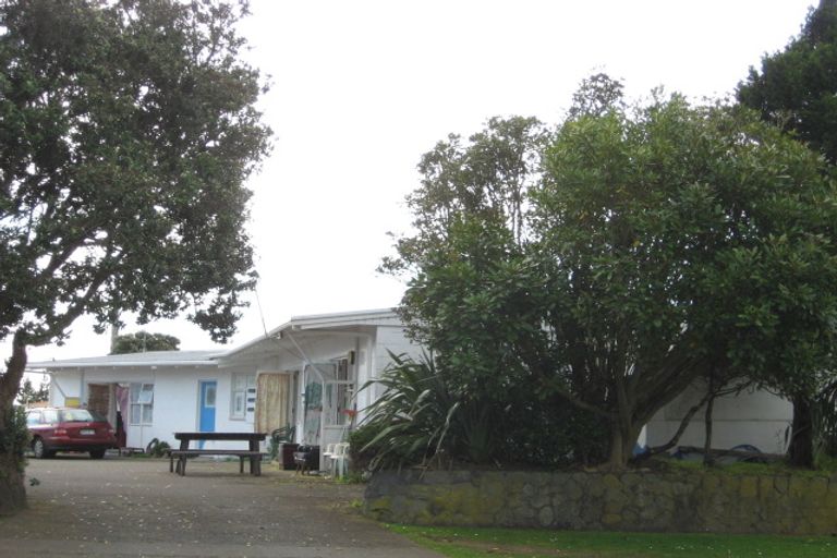 Photo of property in 155 Pioneer Road, Spotswood, New Plymouth, 4310