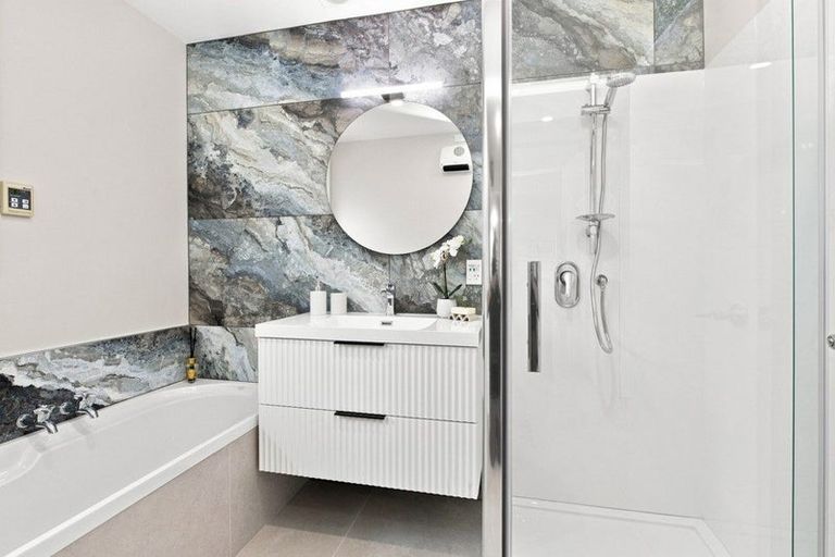 Photo of property in 17b Kruse Place, Redwood, Christchurch, 8051