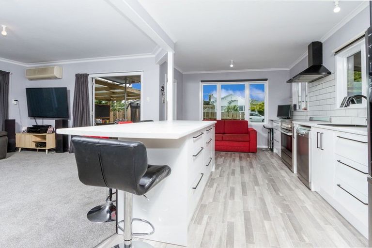 Photo of property in 1/20 Ranui Road, Stoke, Nelson, 7011