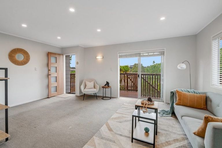 Photo of property in 1/34 Bayview Road, Bayview, Auckland, 0629