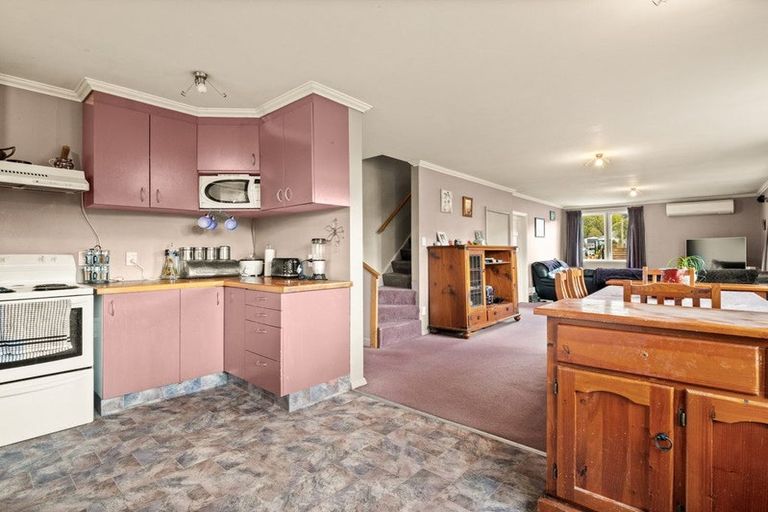 Photo of property in 28 Freyberg Avenue, Sawyers Bay, Port Chalmers, 9023