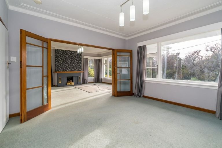 Photo of property in 131 Eglinton Road, Mornington, Dunedin, 9011
