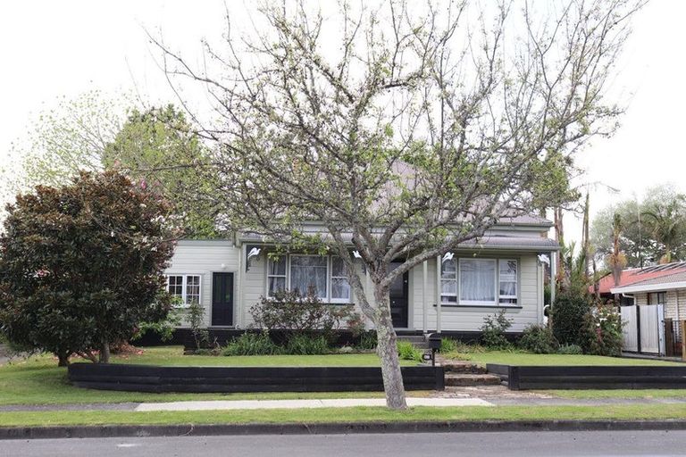 Photo of property in 86 Hakanoa Street, Huntly, 3700