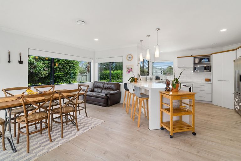 Photo of property in 71 Basley Road, Owhata, Rotorua, 3010