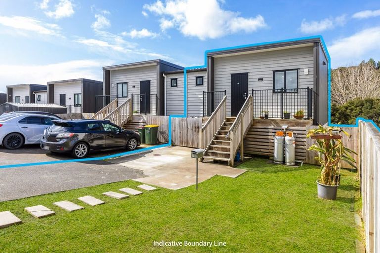 Photo of property in 18b Poruru Close, Papakura, 2110
