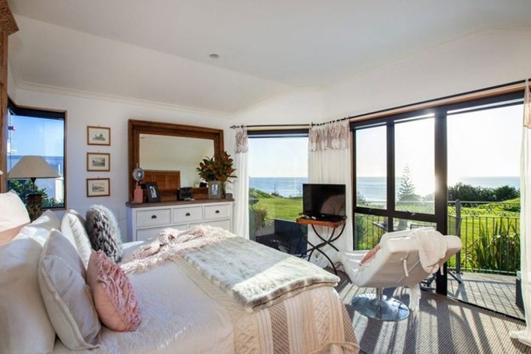 Photo of property in 2a Richmond Street, Fitzroy, New Plymouth, 4312