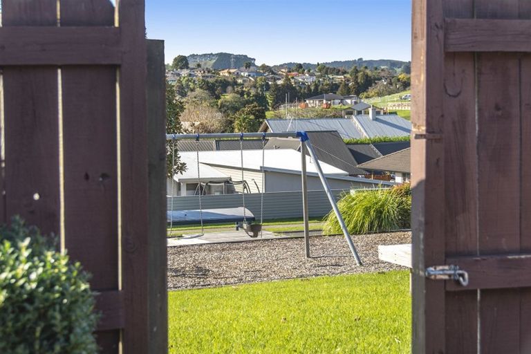 Photo of property in 10 Hannah Place, Ohauiti, Tauranga, 3112