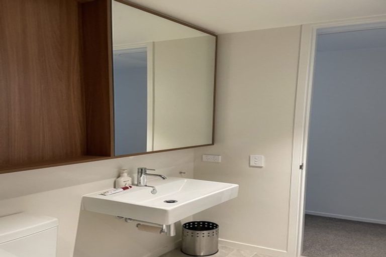 Photo of property in 79 Melbourne Road, Island Bay, Wellington, 6023