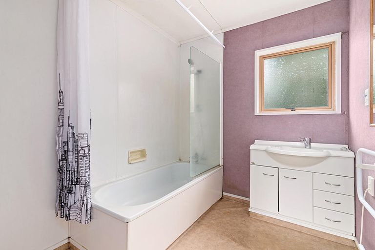 Photo of property in 10 Waitawa Place, Lynmore, Rotorua, 3010