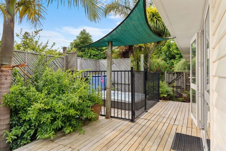 Photo of property in 602 Welcome Bay Road, Welcome Bay, Tauranga, 3175