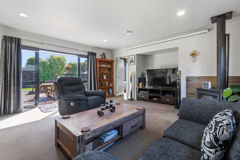 Photo of property in 399 Tukapa Street, Hurdon, New Plymouth, 4310