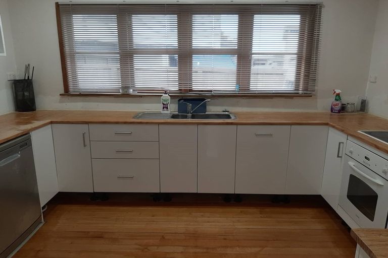 Photo of property in 54 Banbury Crescent, Fairfield, Hamilton, 3214