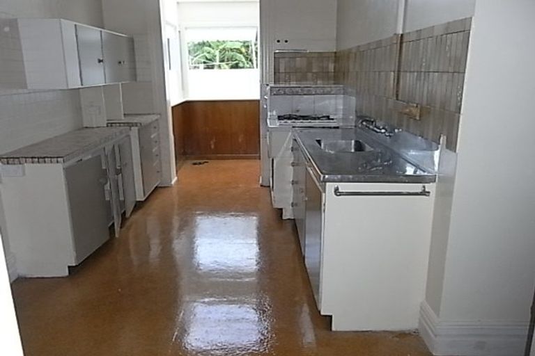 Photo of property in 21 Aramoana Avenue, Devonport, Auckland, 0624