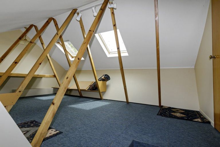 Photo of property in 1/97 Norton Park Grove, Waterloo, Lower Hutt, 5011