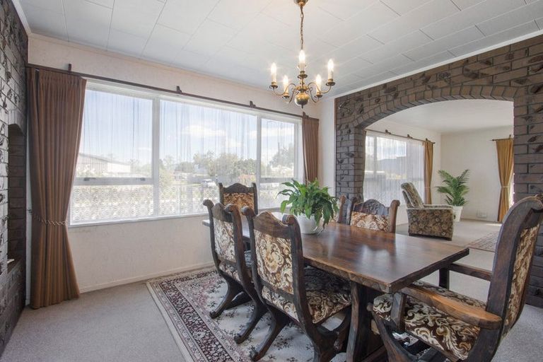 Photo of property in 11 Heron Crescent, Katikati, 3129