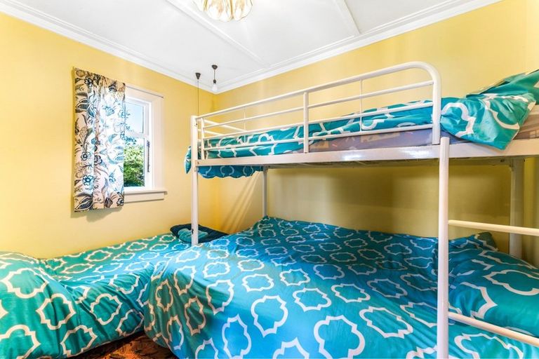 Photo of property in 39 Monmouth Street, Hampden, 9410