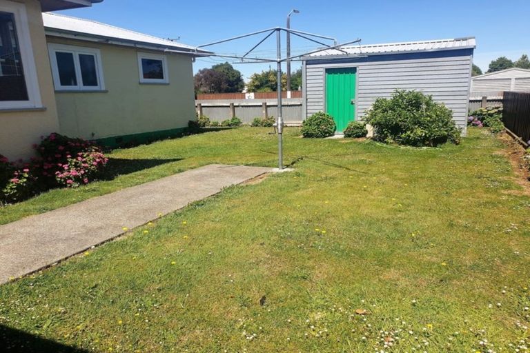 Photo of property in 11 Trafalgar Street, Dannevirke, 4930
