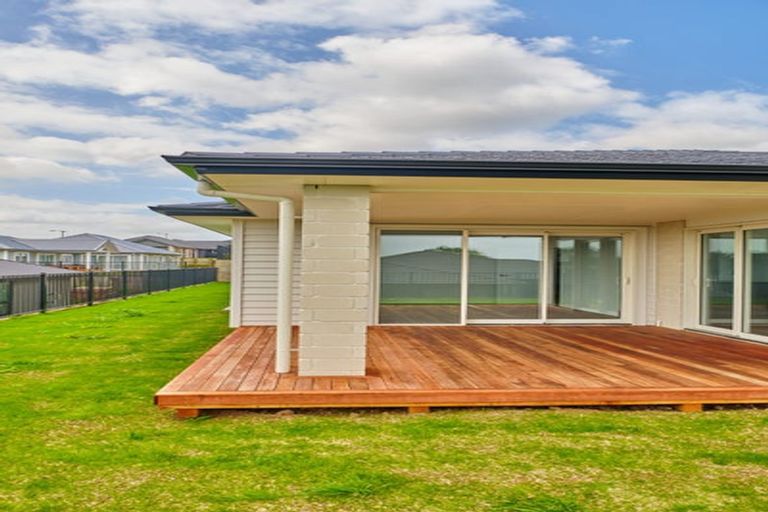 Photo of property in 7 Kerr Crescent, Patumahoe, Pukekohe, 2679